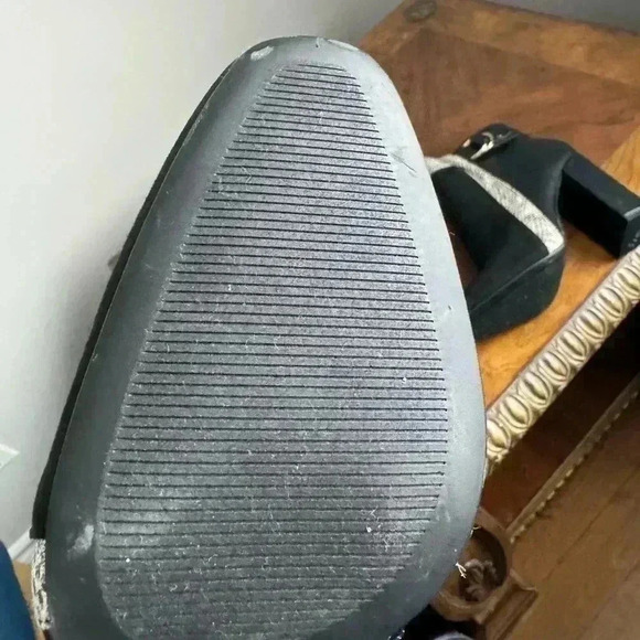 NWOT shoe dazzle ankle boots. Fall  season start - Picture 6 of 8